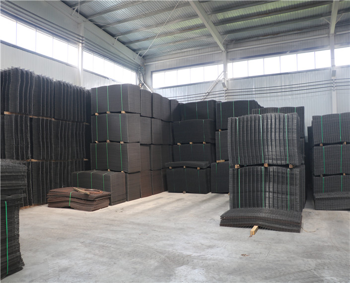 網(wǎng)片車(chē)間(圖1)